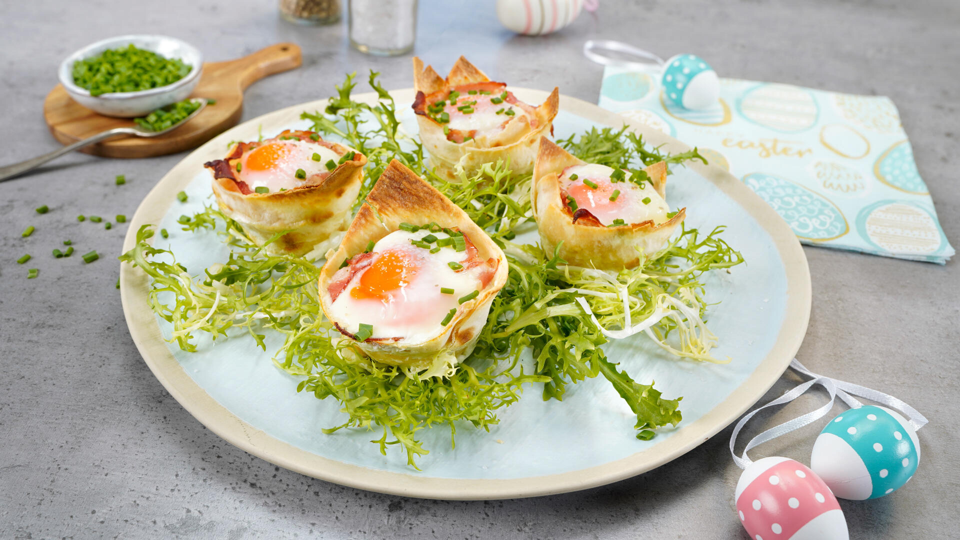 Rezeptfoto: Eggs in a Basket aus dem Muffinblech