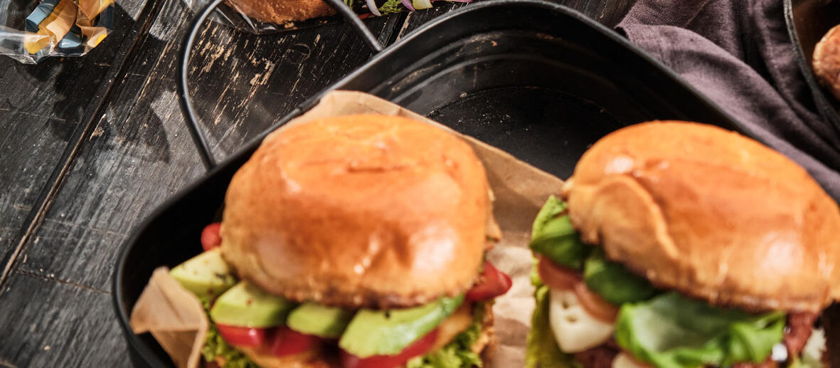 IBIS Brioche Burger - lecker und vielfältig belegt.
