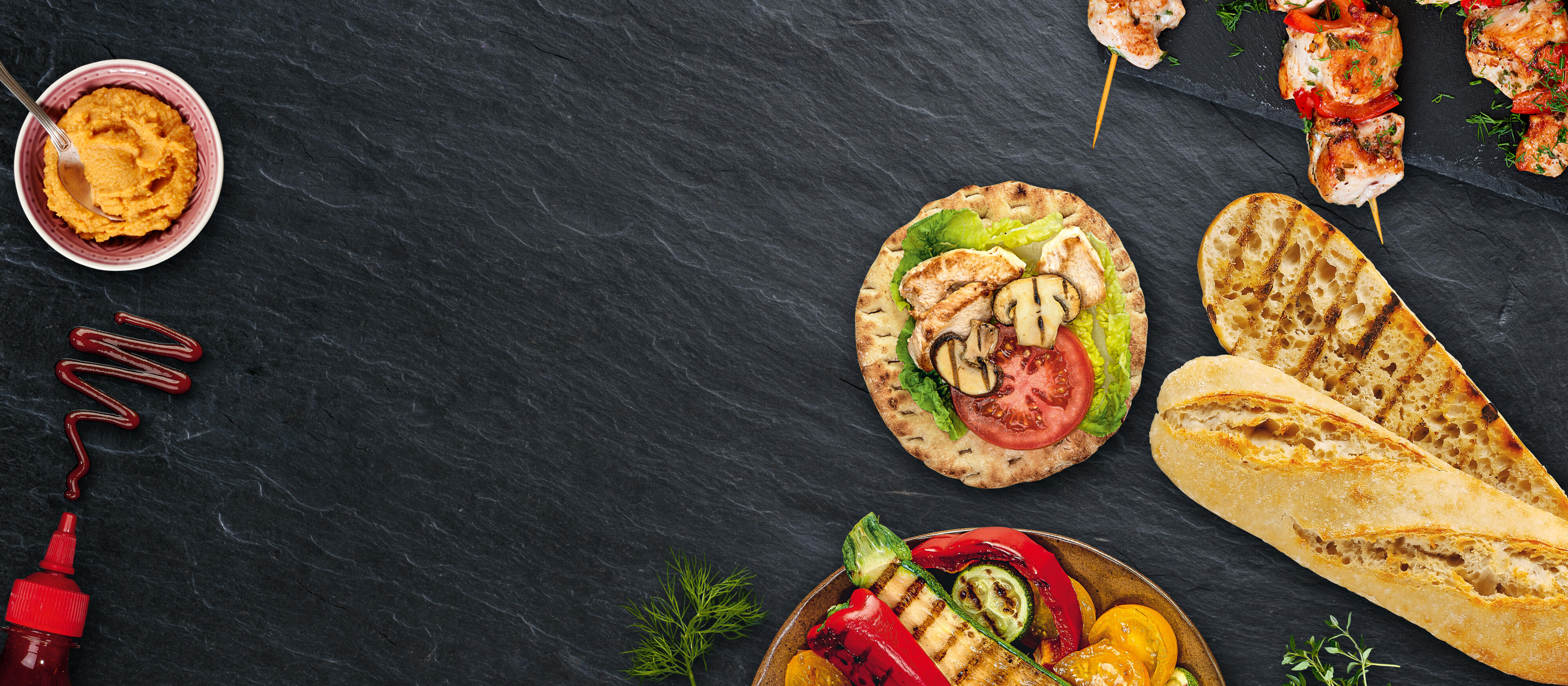 Die Produktpalette mit Artikeln zum Grillen ist vielfältig: Grill-Baguettes, Gitter-Brote oder BBQ-Brötchen.